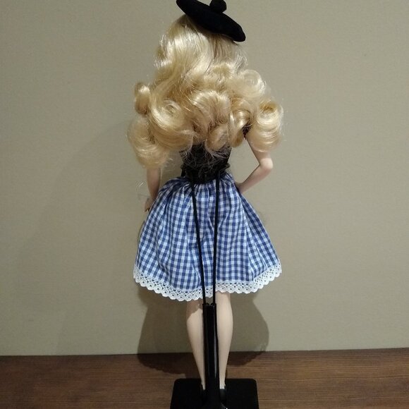 Mint 2012 Barbie Passport Dolls of the World – France - Picture 4 of 6